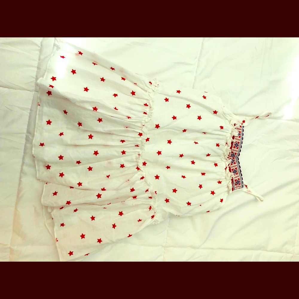 Girls summer dress.